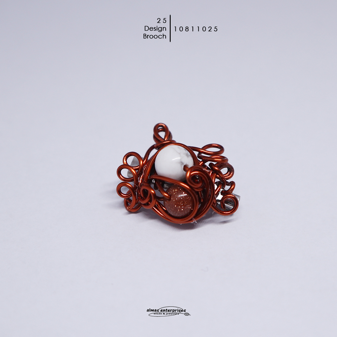 Brooch 25