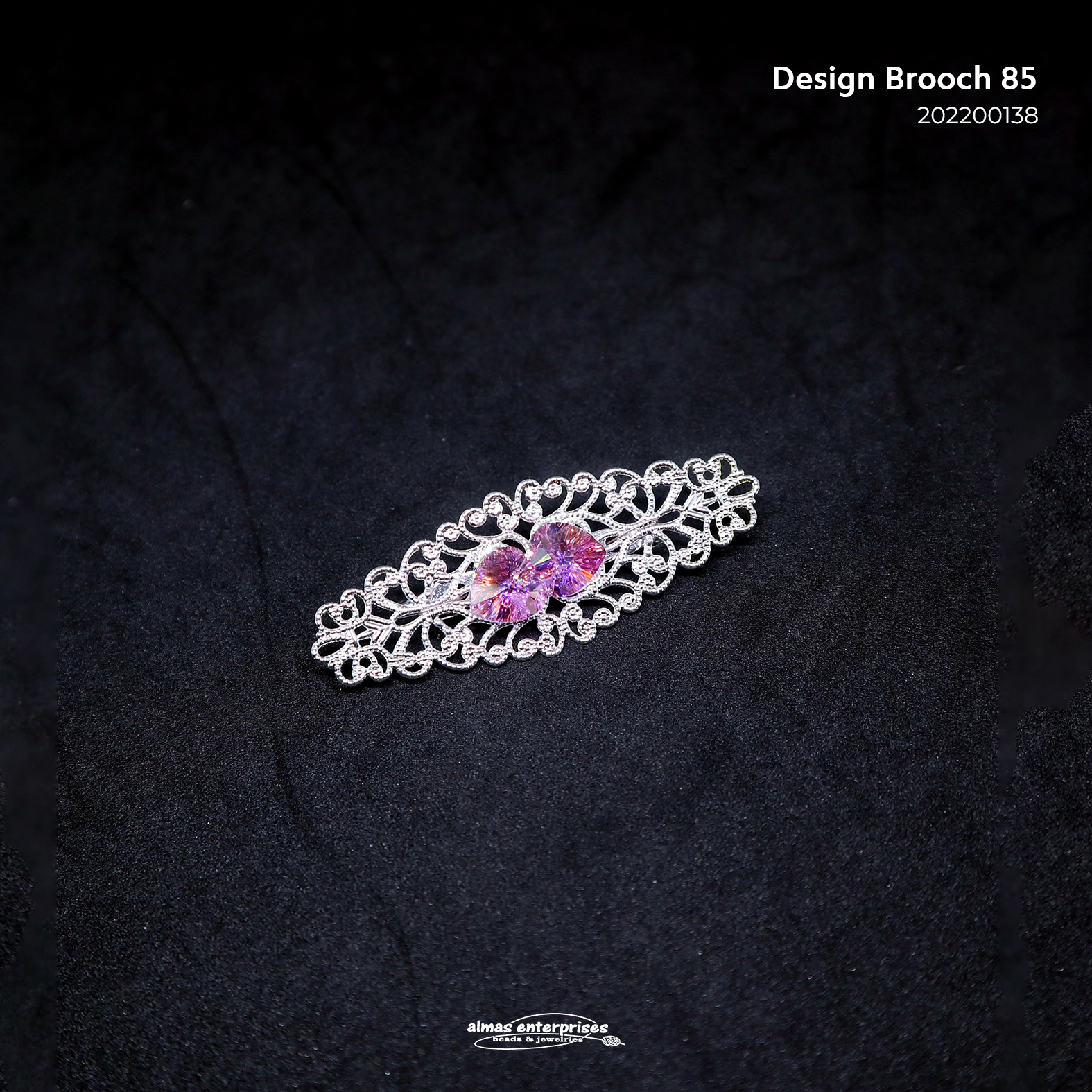 Design Brooch 85