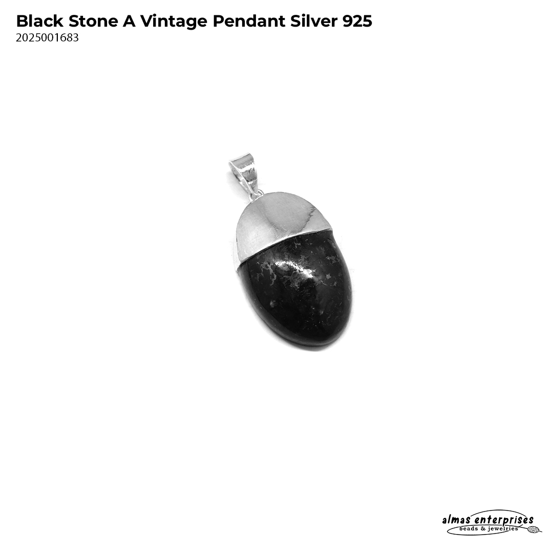 Black Stone Vintage Pendant Silver 925