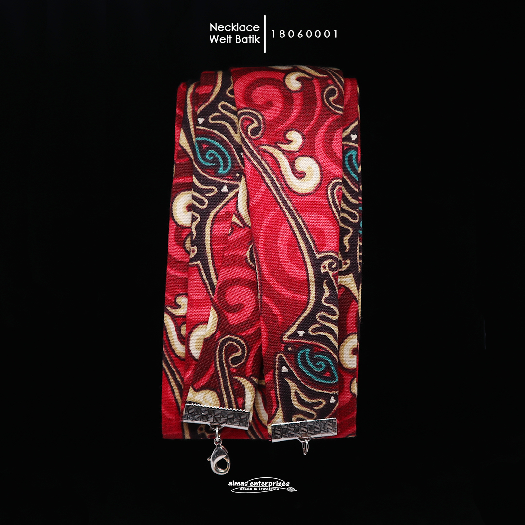 Weft Batik Neckl.