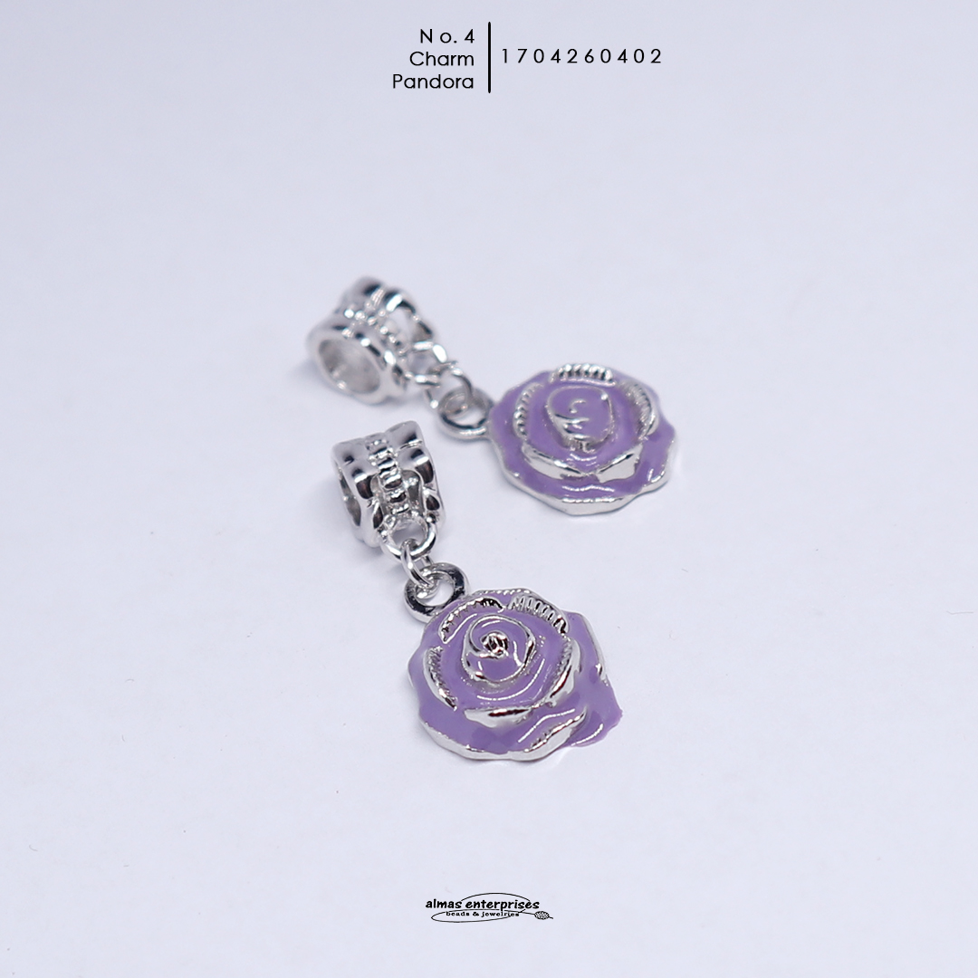 No.4 Charm Pandora/2