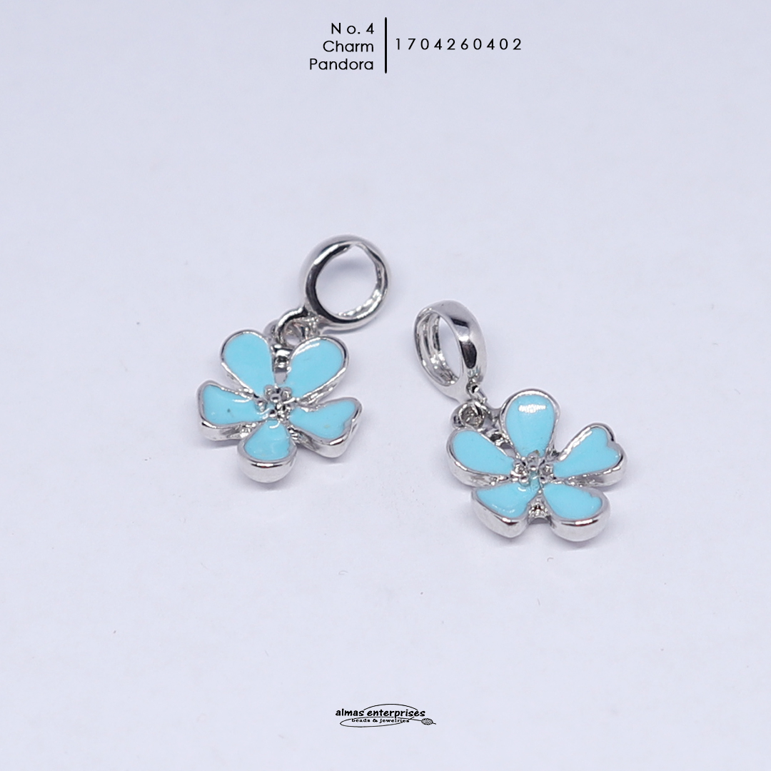 No.4 Charm Pandora/2