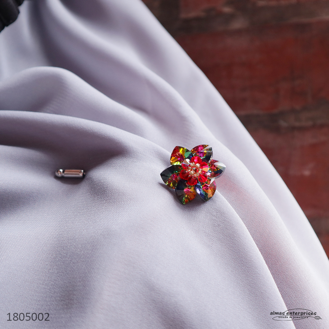  Design Brooch 100