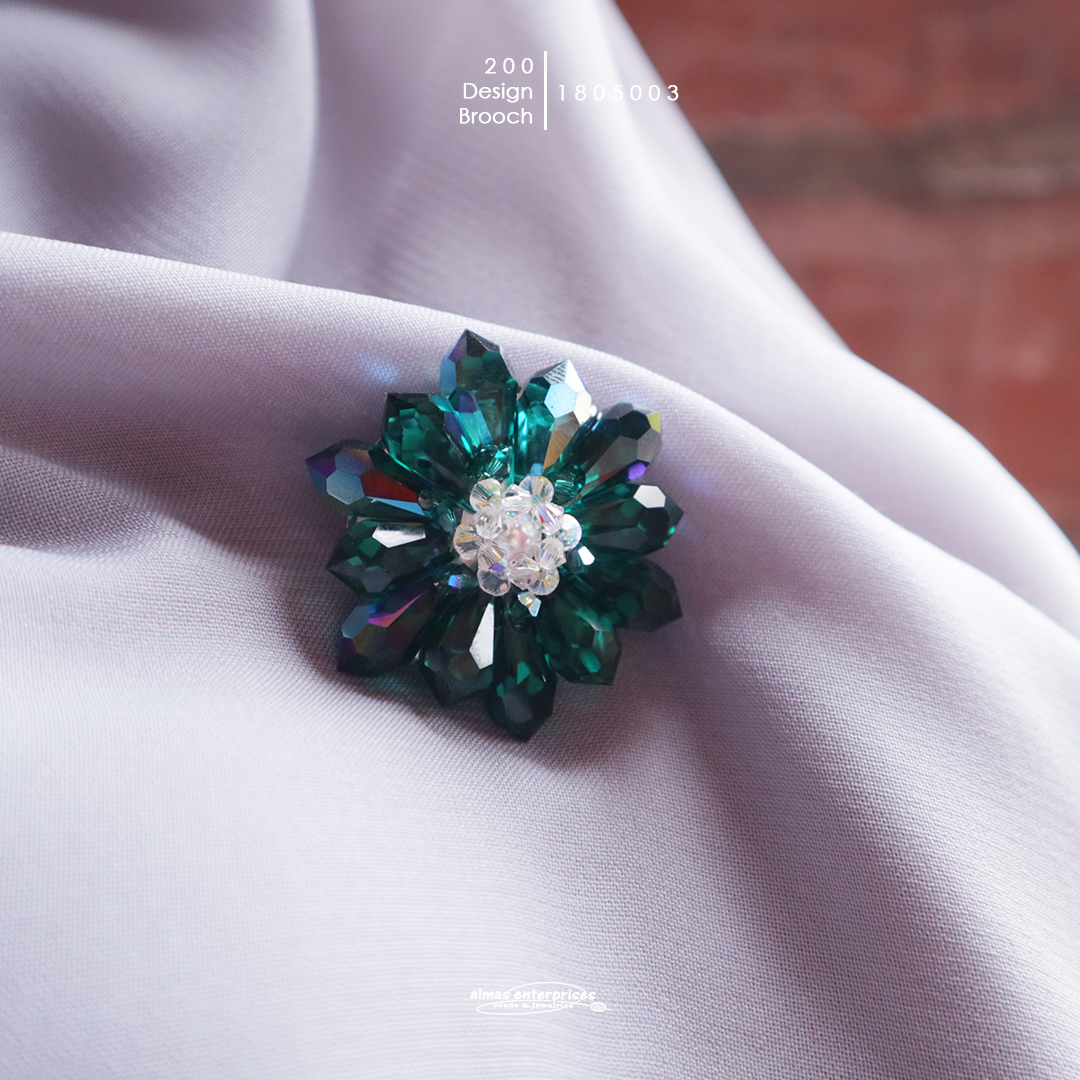  Design Brooch 200