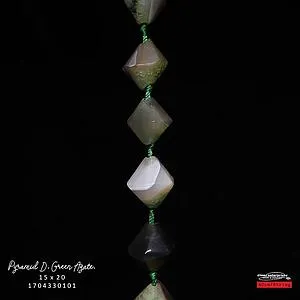 Small Pyr 15x20 D.Green Agt