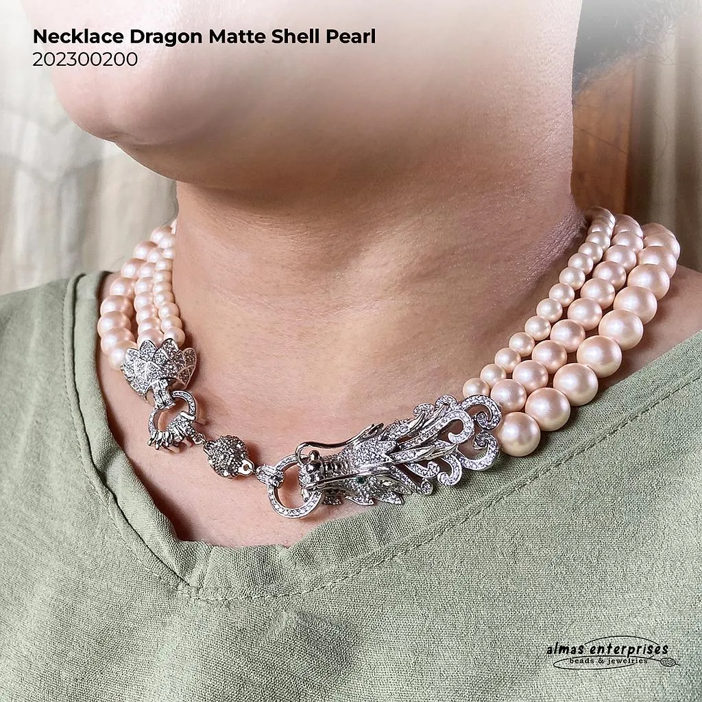 [202300200] Design  Dragon Matte Shell Pearl Necklace