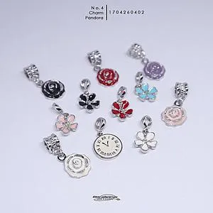 [1704260402] No.4 Charm Pandora/2 (A)