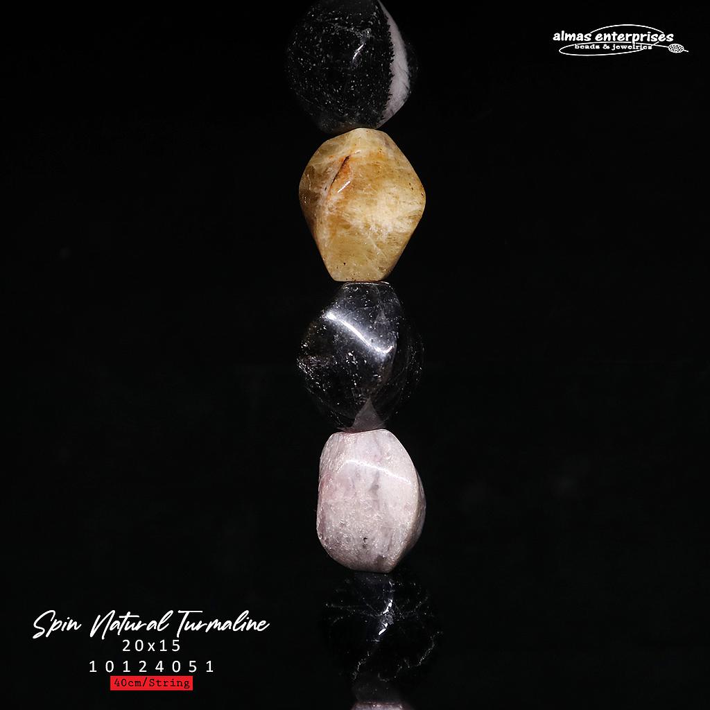 Spin 20x15 Nat.Tourmaline